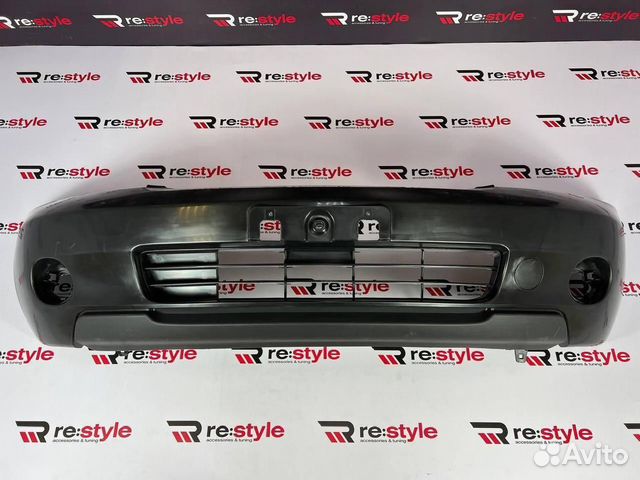 Бампер передний Toyota Ist 60 02-05 S2300