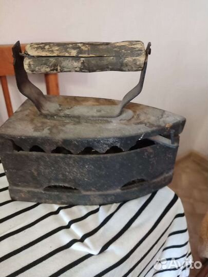 Старый утюг