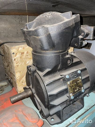 Двигатель асинхронный 1.1kw