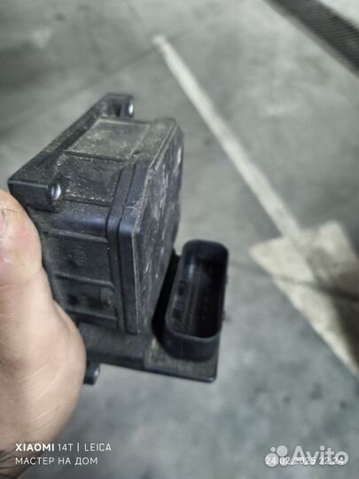 Bmw 5 e39 блок абс 001