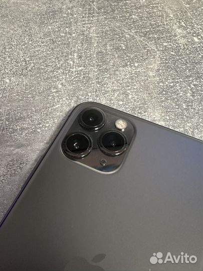 iPhone 11 Pro, 512 ГБ