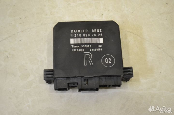 Блок управления двери передний правый Mercedes-Ben