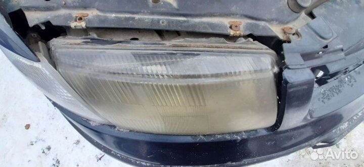Фара передняя правая Volkswagen Passat B5 седан