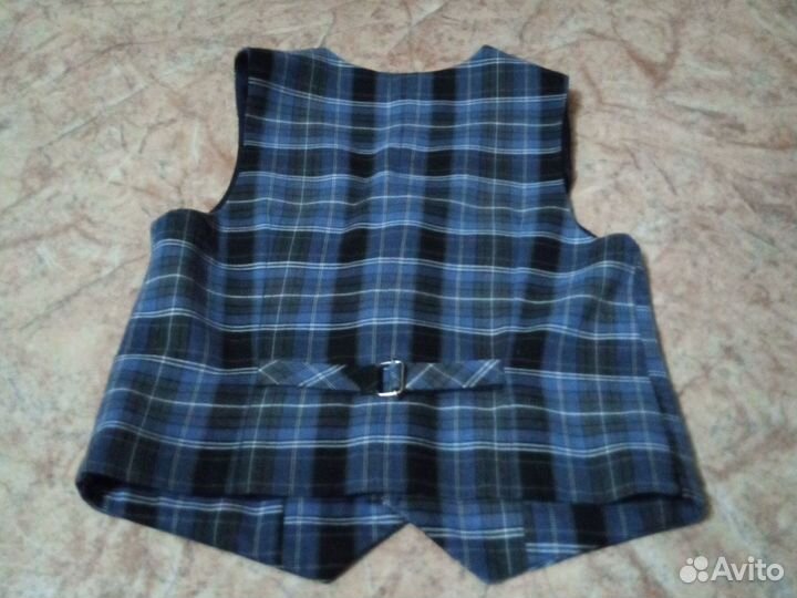 Школьная жилетка