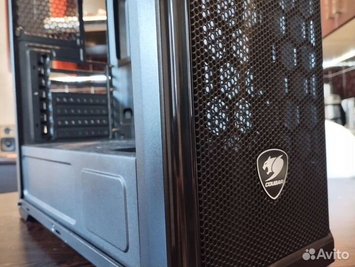 Игровой корпус для пк atx, стекло. Cougar mx330