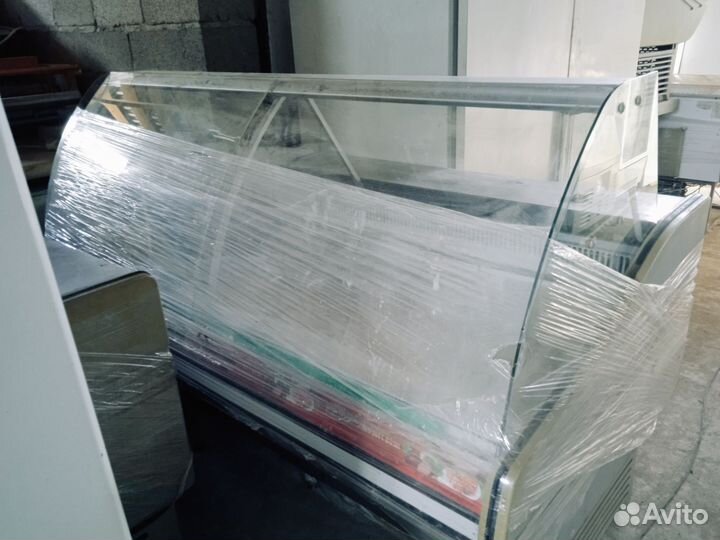 Холодильная витрина бу