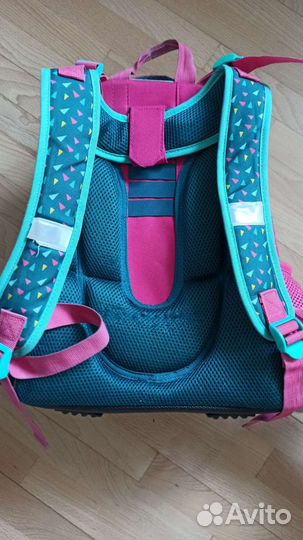 Рюкзак школьный ортопедический с пайетками