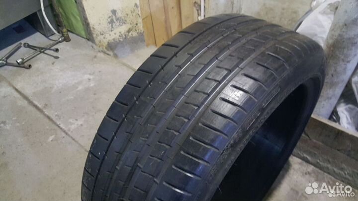 Michelin Pilot Super Sport 235/45 R20