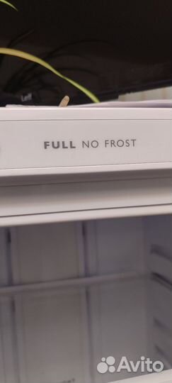 Холодильник Бирюса