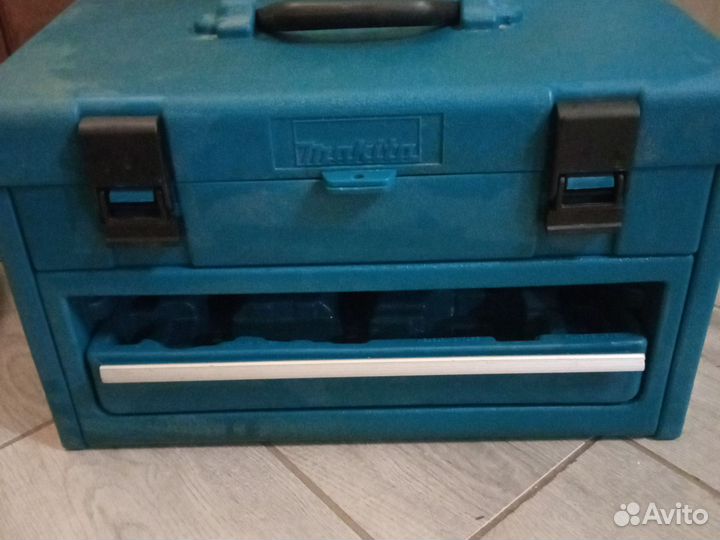 Ящик для инструментов