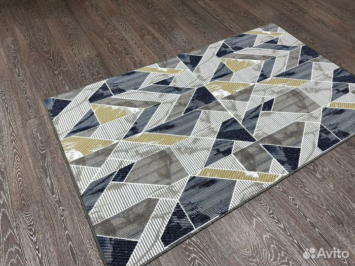 Палас 1.2х2 новый, на войлочной основе