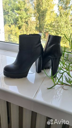 Ботильоны женские 38 размер на каблуке