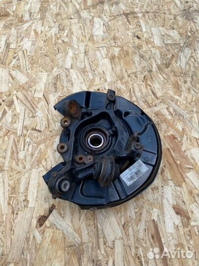 Кулак поворотный задний правый Bmw 3 F30 B48B20A