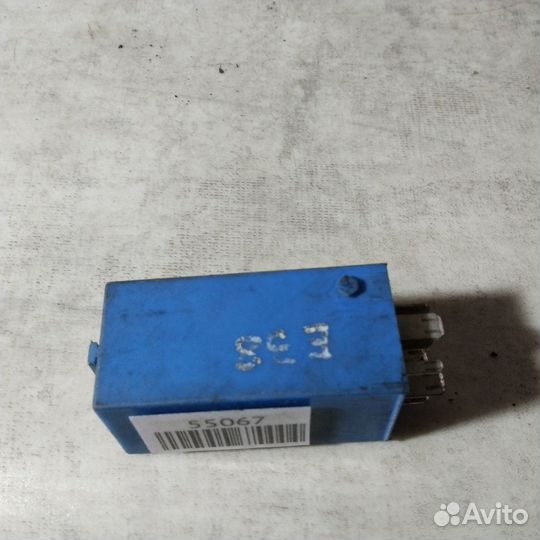 Реле омывателя фар BMW 3, BMW 5, BMW 7, BMW 8