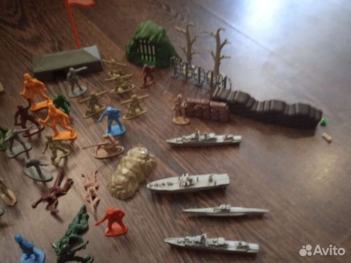 Игрушка Солдат