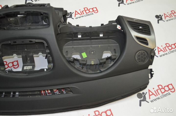 Торпедо панель приборов Renault Fluence арт.:02