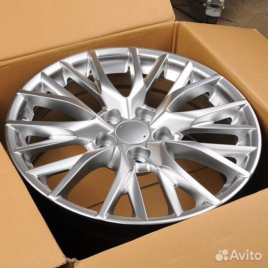 Диск литой Replica 5316 R17 5*114.3