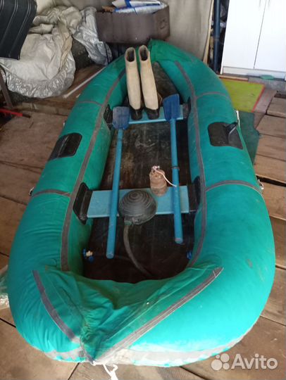 Лодка пвх бу двух местная с вёслами