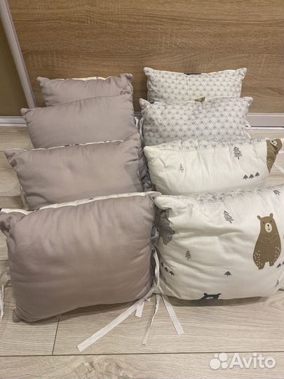 Бортик для кроватки, плед, простынь на резинке