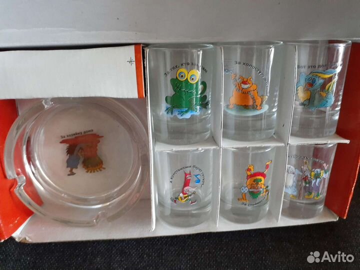 Подарочный набор для мужчин - стопки и пепельница