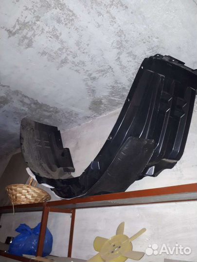 Митсубиси аутлендер