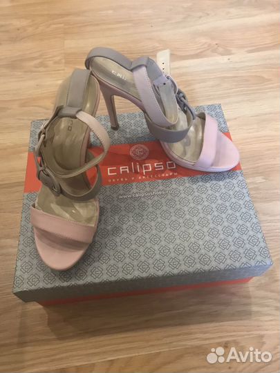 Босоножки кожаные калипсо