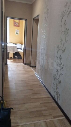 3-к. квартира, 72 м², 2/2 эт.