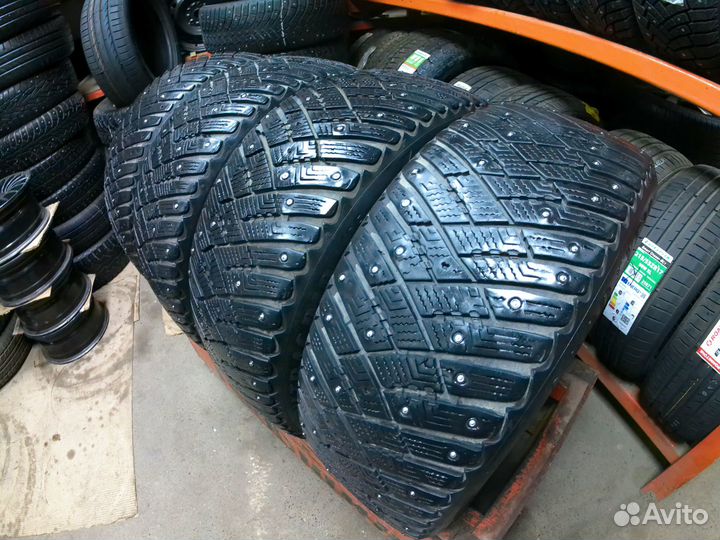 Goodyear Ultragrip Ice Arctic 225/50 R17