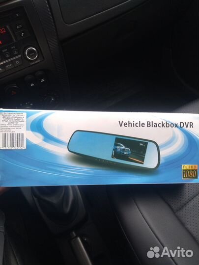 Автомобильный видеорегистратор зеркало