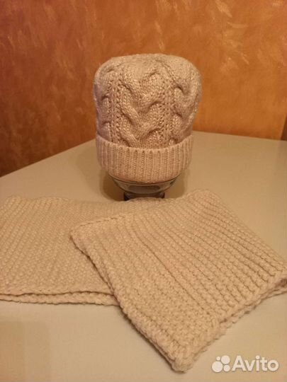 Шапки и наборы женские