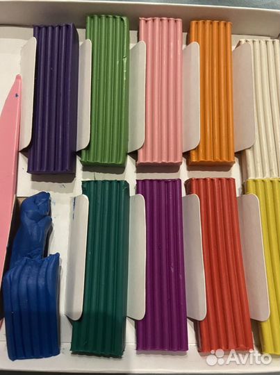 Пеналы,пластилин