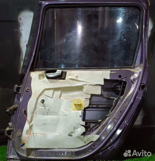 Дверь задняя правая Peugeot 307