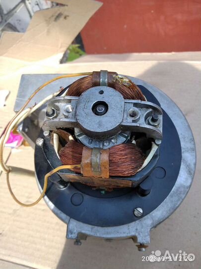 Электросушилка для рук