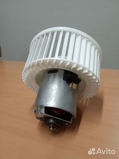 Мотор отопителя салона nissan