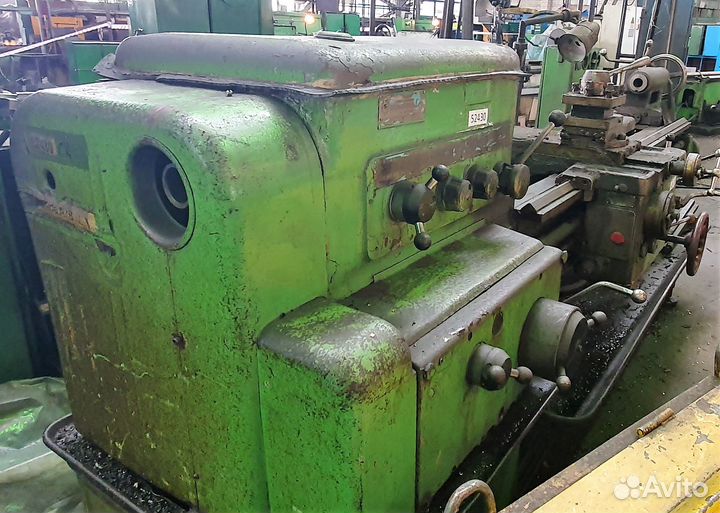 Токарно-винторезный станок 1К62