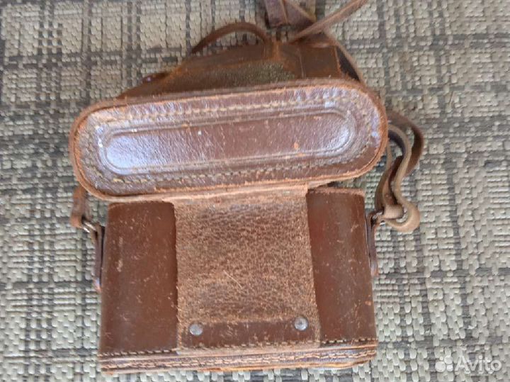 Кожаный чехол для стариного фотоаппарата