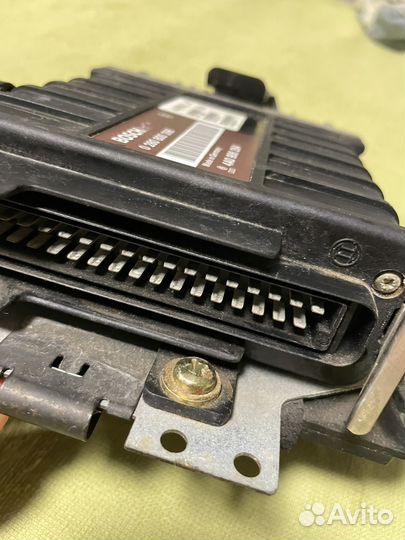 Блок управления двигателем эбу Ауди 80 б4 2.3