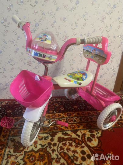 Трехколесный велосипед