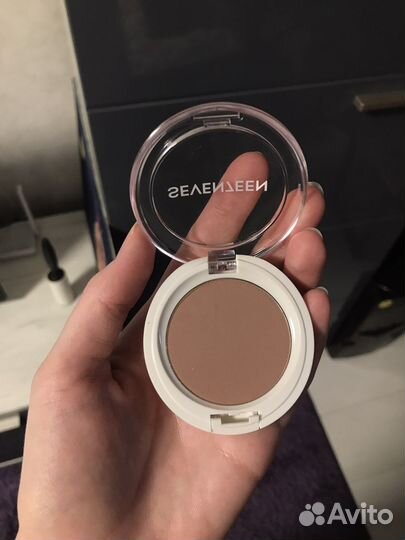 Seventeen румяна