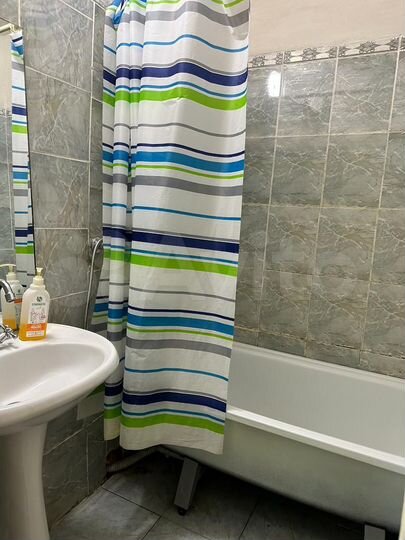 2-к. квартира, 53 м², 2/5 эт.