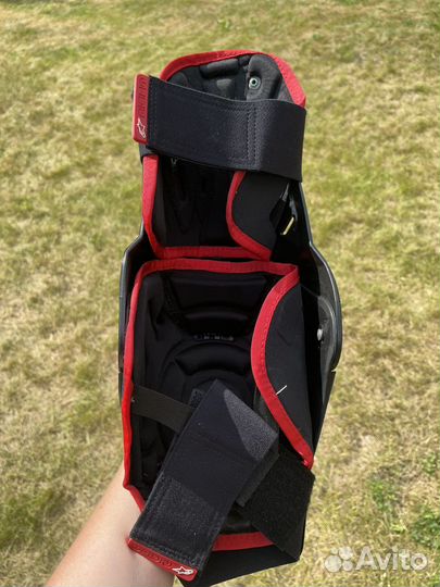 Мотонаколенники шарнирные Alpinestars Bionic