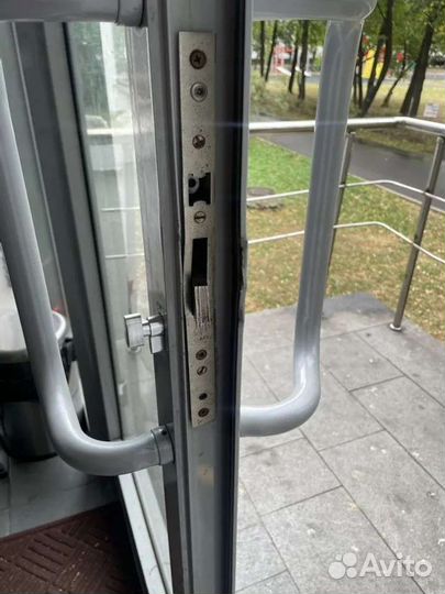 Вскрытие замков Вскрытие Авто