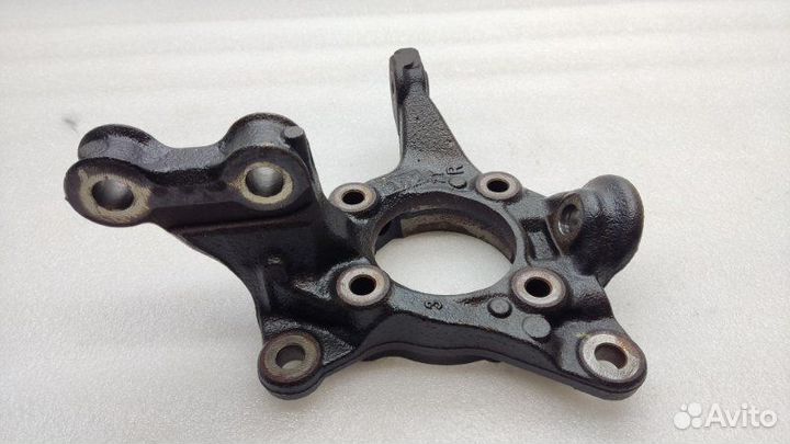 Б/У Б/У Кулак поворотный Состояние отличное