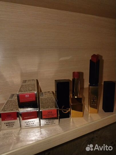 Тональная основа. Lancome
