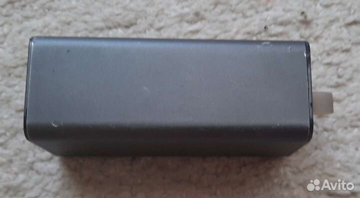 Зарядное устройство для вакуумных наушников