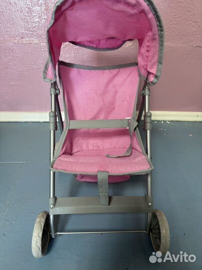 Игрушечная коляска для кукол