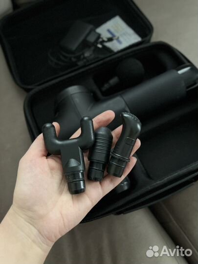 Электрический массажный пистолет