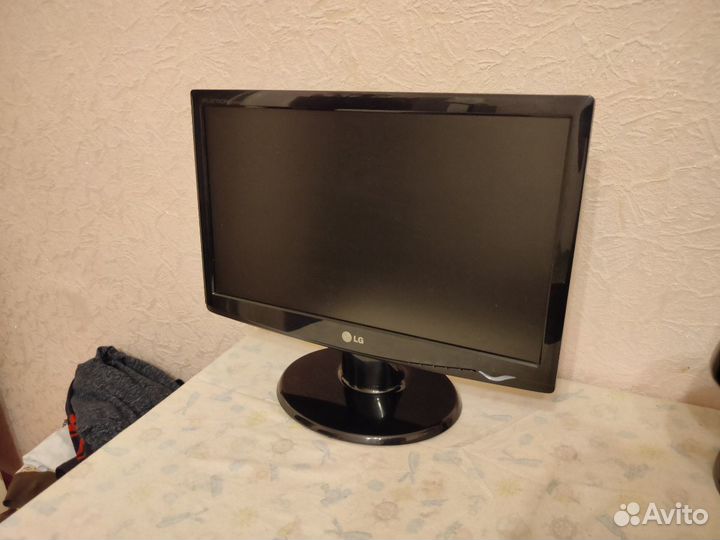Монитор LG