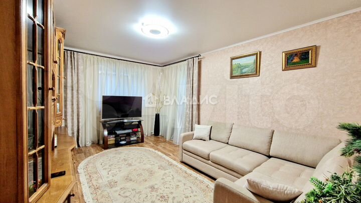 2-к. квартира, 48 м², 1/14 эт.