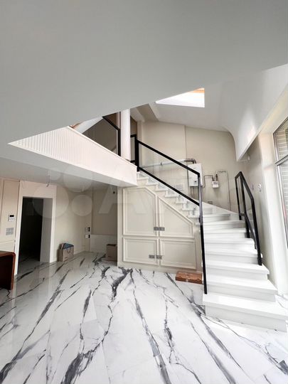 4-к. квартира, 159,5 м², 4/4 эт.